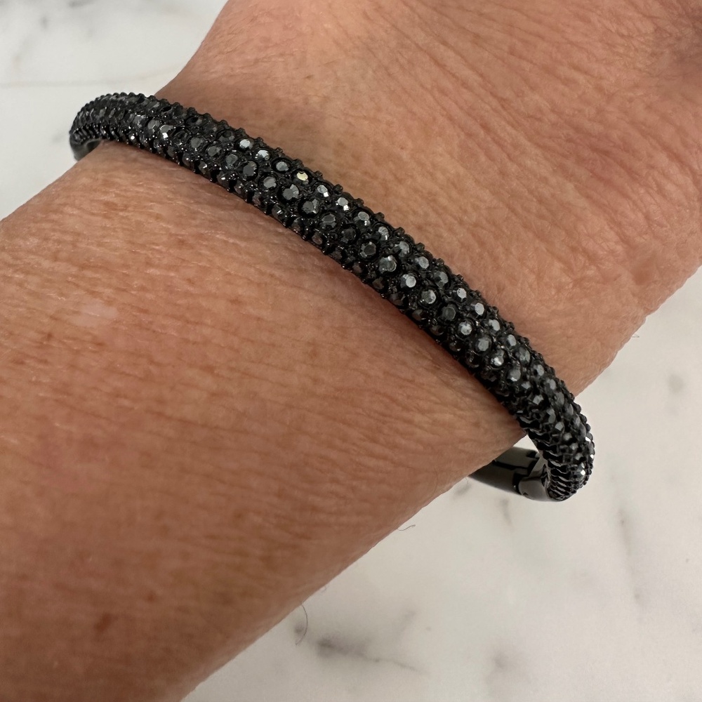 Black Swarovski oval bangle